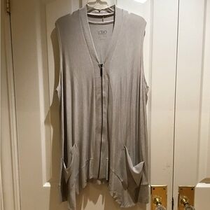 LOGO by Lori Goldstein Vest